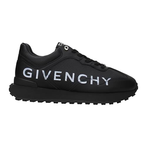 Givenchy Sneakers Men 487,5€