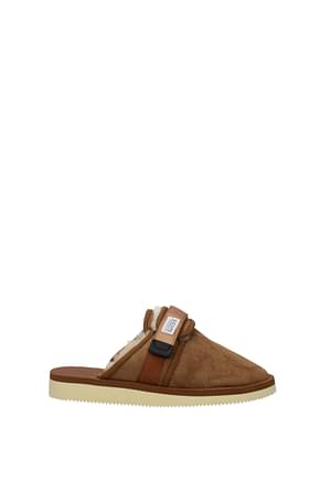 Suicoke Slippers and clogs Men Suede Brown