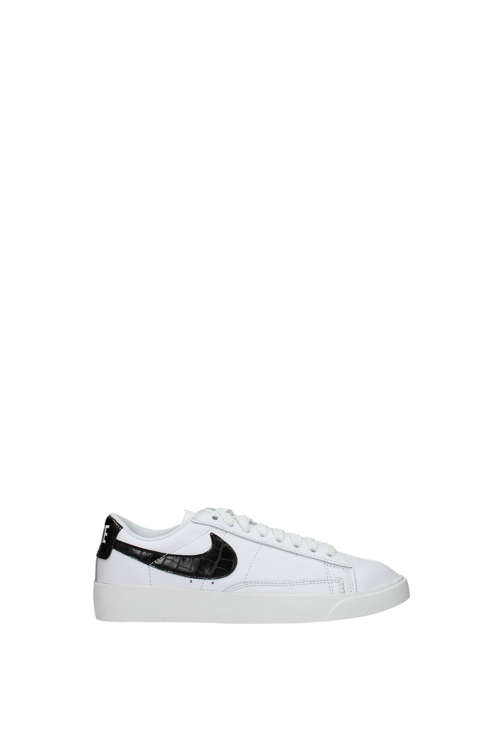 nike blazer low essential sneaker