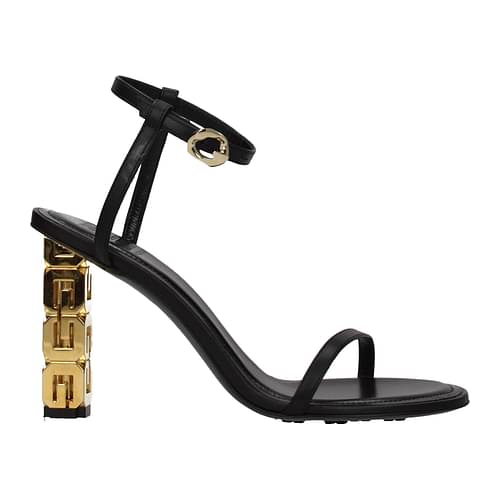 Givenchy Sandals Women BE3062E18J001 Leather Black 556,5€
